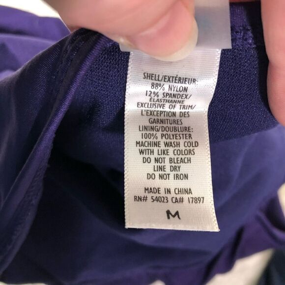 Gap halter swimsuit one piece wrap ruched low cut medium EUC purple - Picture 4 of 12